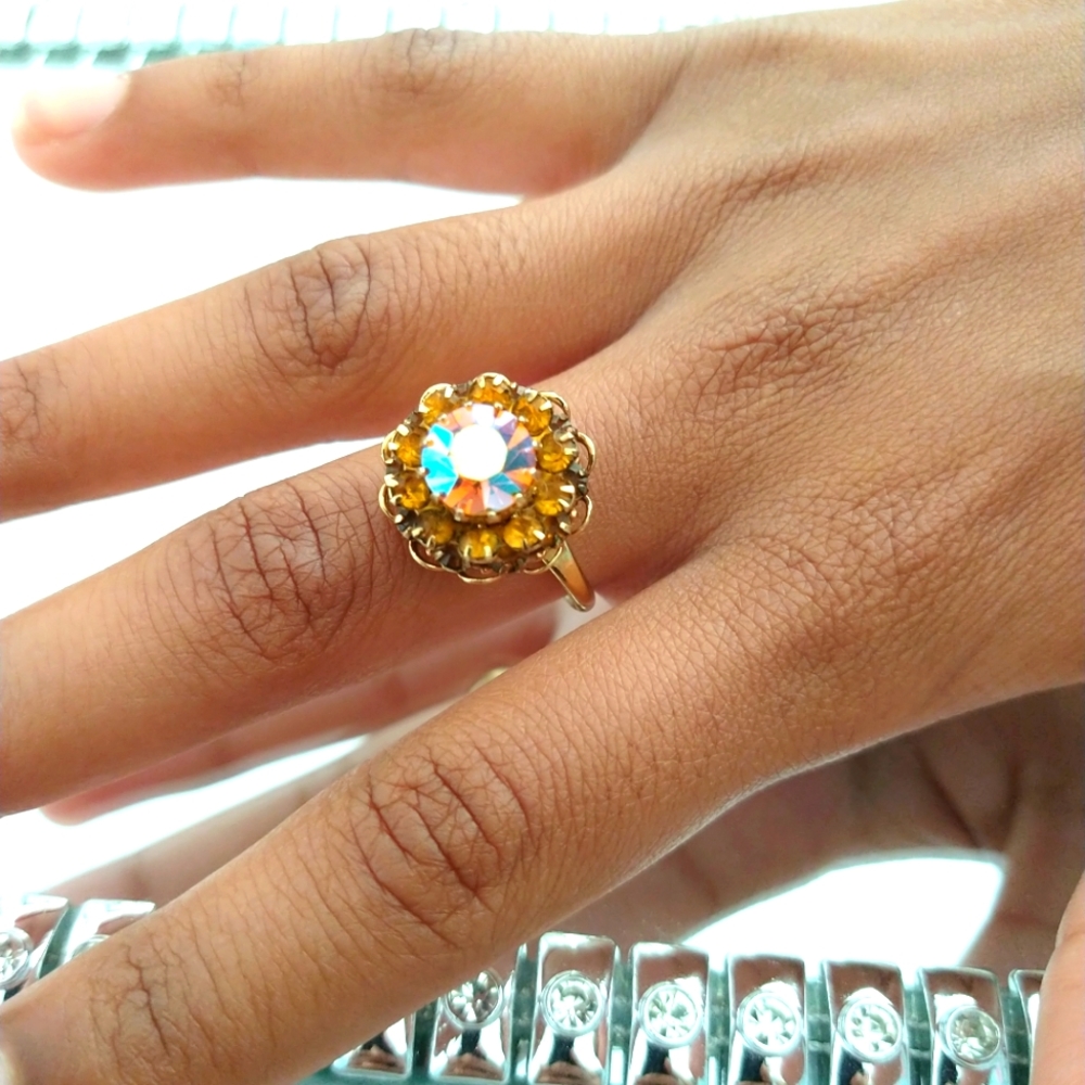 Vintage Sarah Coventry Aurora Borealis Ring Rhinestone Amber Gold Toned Signed